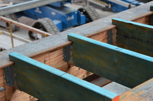 https://archive.abp.unimelb.edu.au/objects/images/Construction/Images/Hanging studio/Timber floors and plywood/DSC_6436.JPG