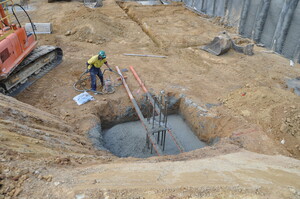 https://archive.abp.unimelb.edu.au/objects/images/Construction/Images/Pad footings & raft footings/DSC_0271.JPG