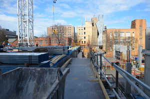 https://archive.abp.unimelb.edu.au/objects/images/Construction/Images/Concrete suspended slabs and beams/Levels 1-5 & formwork/DSC_1481.JPG