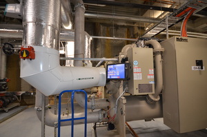 https://archive.abp.unimelb.edu.au/objects/images/Construction/Images/Services/Mechanical/Large plant room basement/DSC_9998.JPG