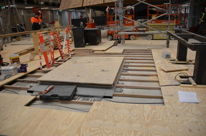 https://archive.abp.unimelb.edu.au/objects/images/Construction/Images/Floors and finishes/Atrium glass floor/DSC_8990.JPG