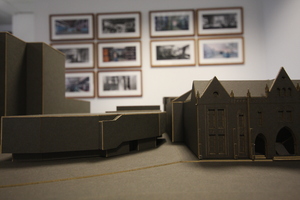 https://archive.abp.unimelb.edu.au/objects/images/Design/Schematic design/Card models/Massing model/IMG_3117.JPG