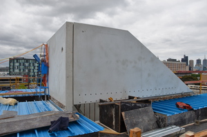 https://archive.abp.unimelb.edu.au/objects/images/Construction/Images/Precast structural concrete walls and columns/Levesl 2-5/DSC_3064.JPG