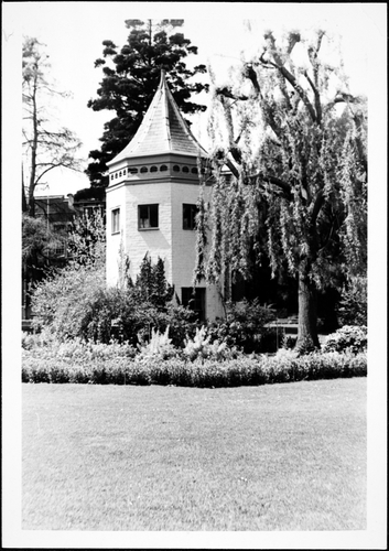 Photograph - Botany. Systems Garden. 1966