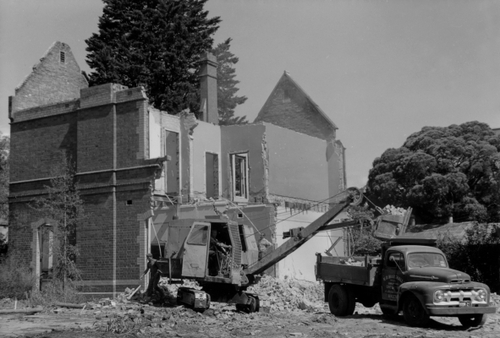Demolition of Professorial House, University of Melbourne, Parkville, Victoria.