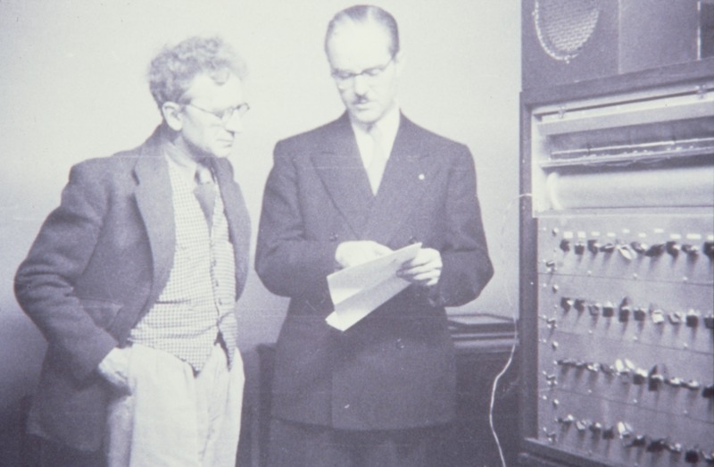 Grainger with Earle Kent and Kents Electronic Music Box 1951.tif