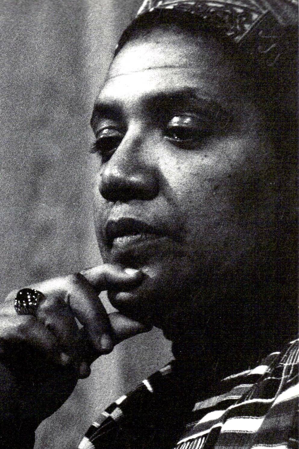 https://upload.wikimedia.org/wikipedia/commons/c/c2/Audre_Lorde.jpg