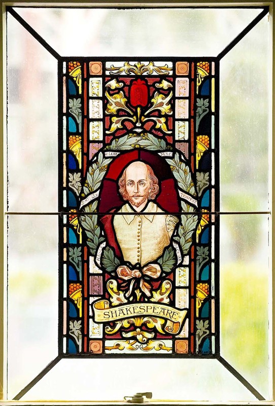 925T8094 Shakespeare.jpg